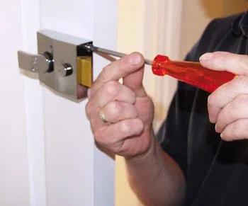 Super Locksmith Services Lewisburg, OH 937-310-7127 - 29-1
