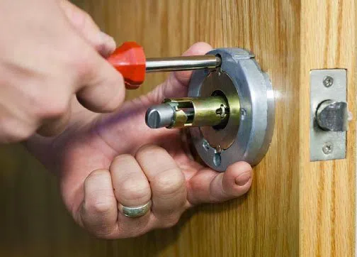 Super Locksmith Services Lewisburg, OH 937-310-7127 - 29-13